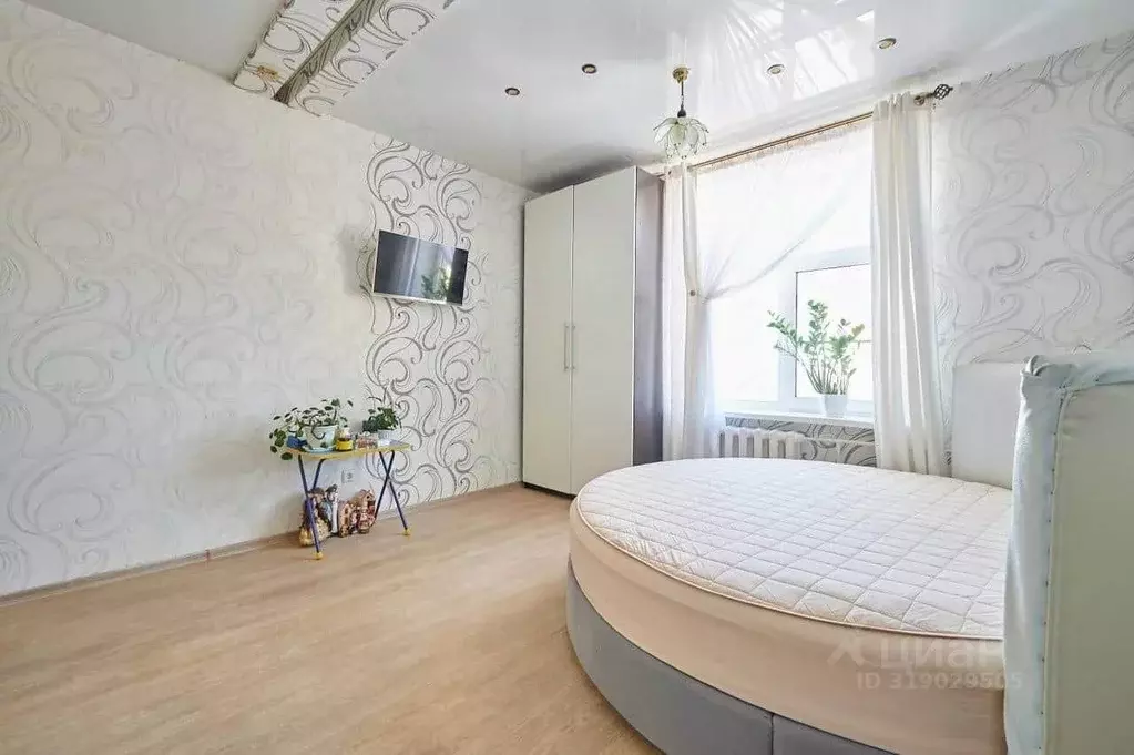 1-к кв. Псковская область, Псков Юбилейная ул., 40 (47.0 м) - Фото 2