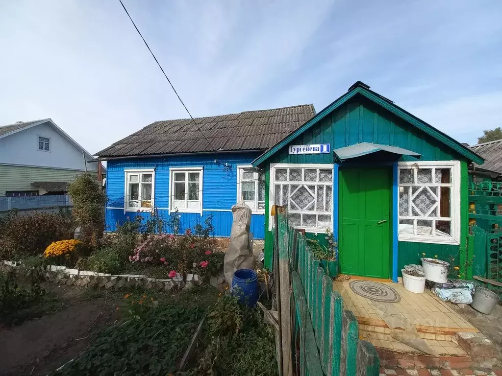 Дом в Смоленская область, Рославль ул. Тургенева, 1 (71 м) - Фото 1