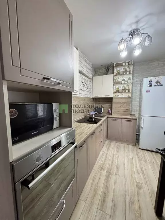 2-к кв. Красноярский край, Красноярск Норильская ул., 6А (49.2 м) - Фото 1
