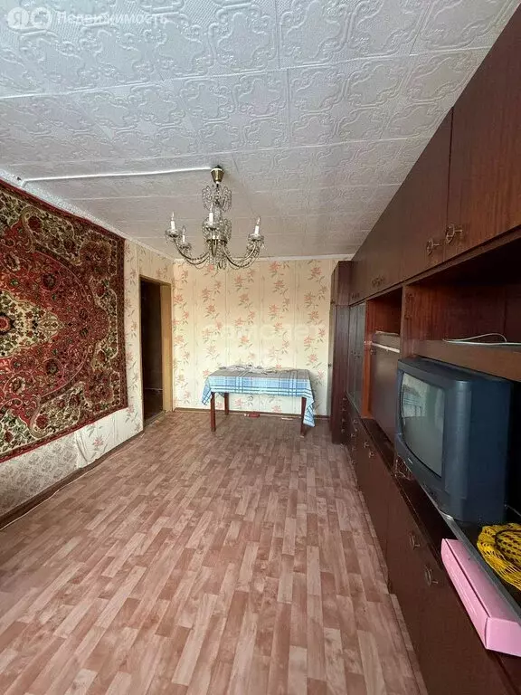 2-комнатная квартира: Рошаль, Советская улица, 25 (43 м) - Фото 1