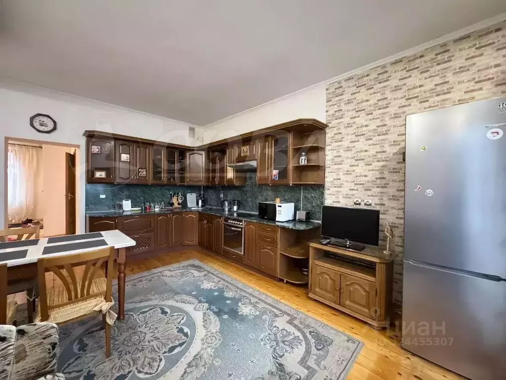 3-к кв. Тюменская область, Тюмень Советская ул., 4 (110.7 м) - Фото 2