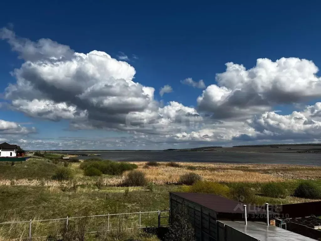 Дом в Татарстан, Мензелинск Социалистическая ул., 214Г (207 м) - Фото 1