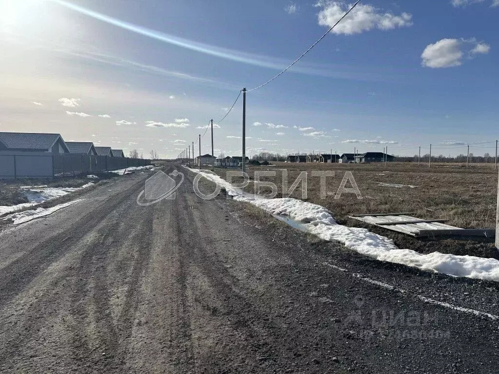 Участок в Тюменская область, Тюменский муниципальный округ, д. ... - Фото 2