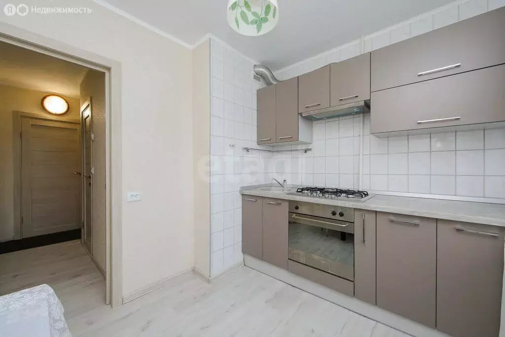1-комнатная квартира: Калининград, Лужская улица, 9 (33.2 м) - Фото 1