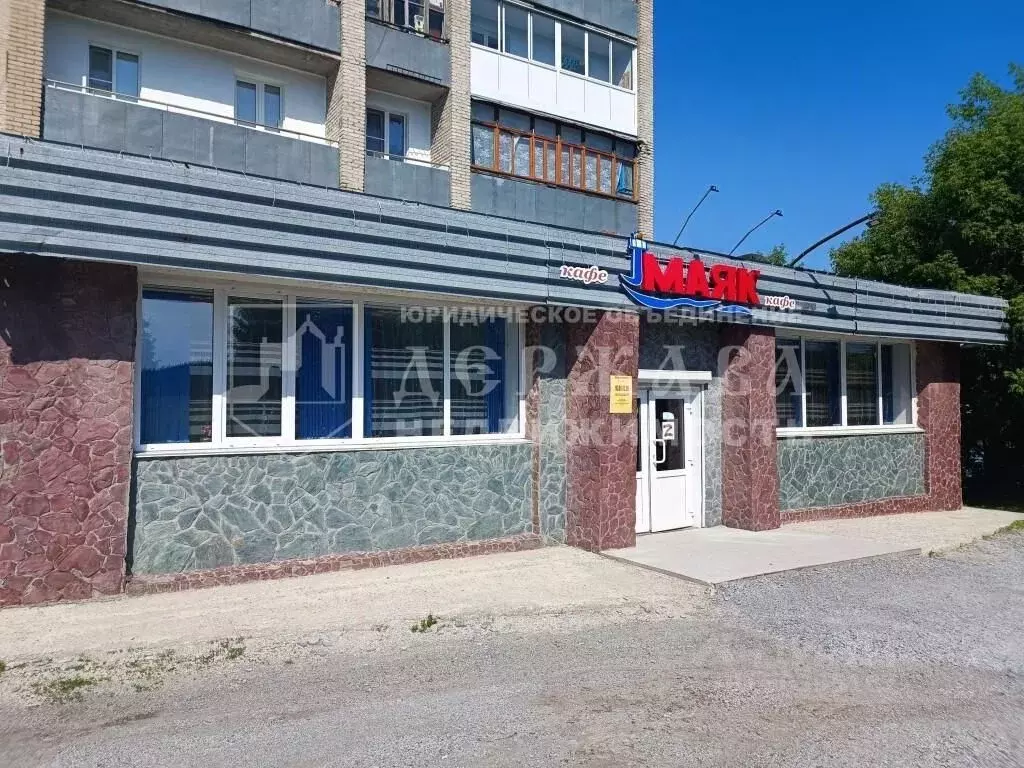 Помещение свободного назначения в Кемеровская область, Яшкино пгт ул. ... - Фото 1