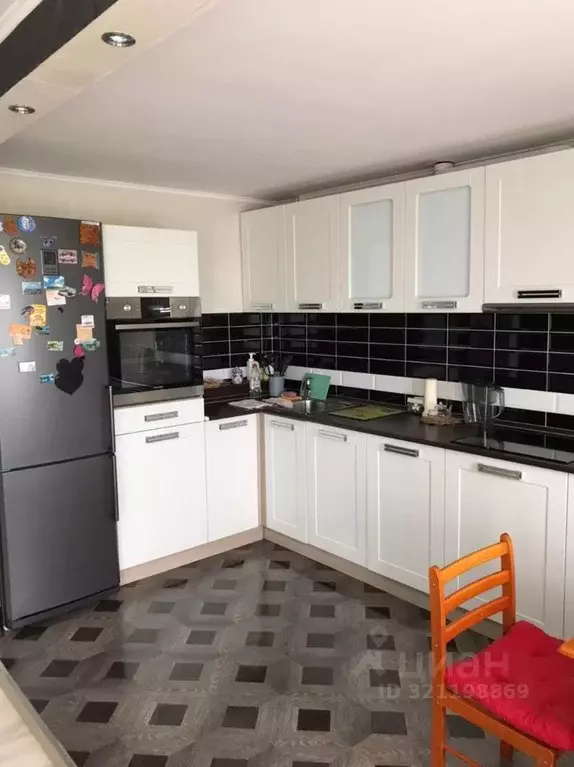 4-к кв. Алтайский край, Славгород 2-й мкр, 18 (77.0 м) - Фото 1