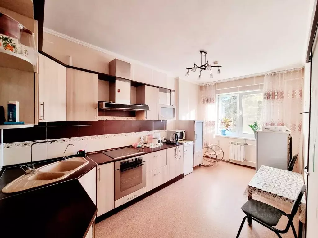 2-к кв. Иркутская область, Ангарск 33-й мкр, 1 (57.9 м) - Фото 1