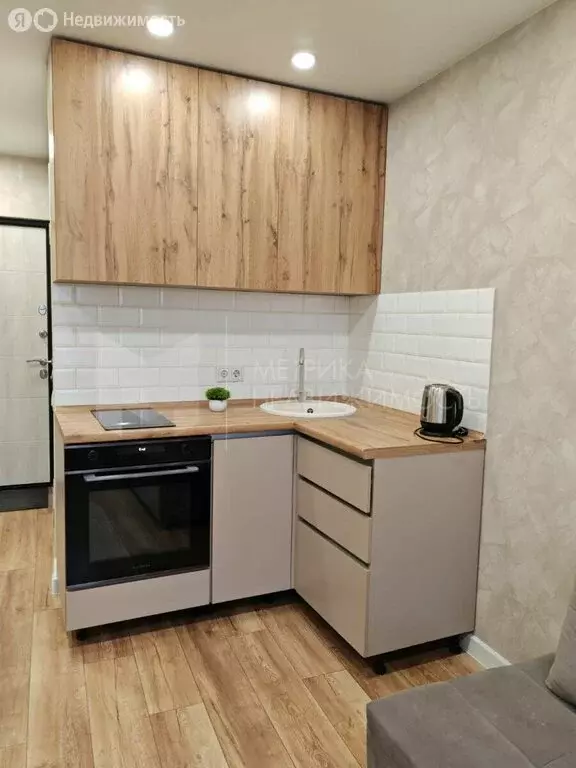 Квартира-студия: Тюмень, улица 30 лет Победы, 92 (21 м) - Фото 1