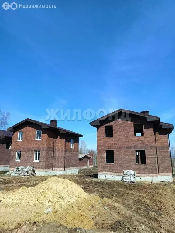 Дом в деревня Ямны, Небесная улица (100 м) - Фото 1
