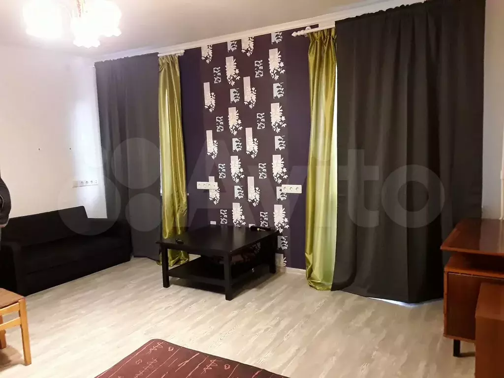 1-к. квартира, 37 м, 4/9 эт. - Фото 0