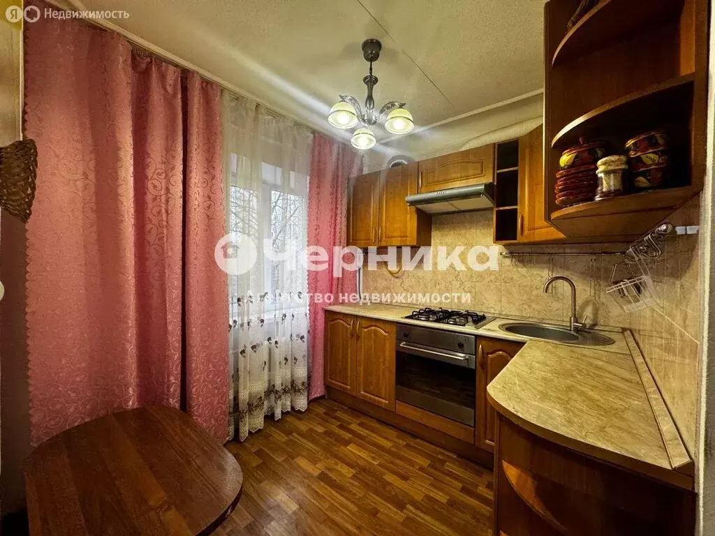 3-комнатная квартира: Шахты, улица Державина, 36 (56.6 м) - Фото 2