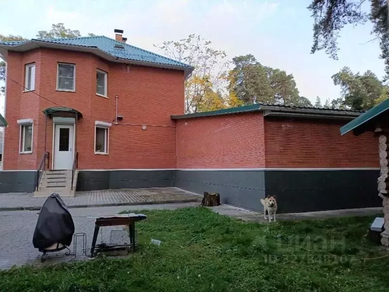 Коттедж в Алтайский край, Барнаул тракт Змеиногорский, 70/1 (372 м) - Фото 2