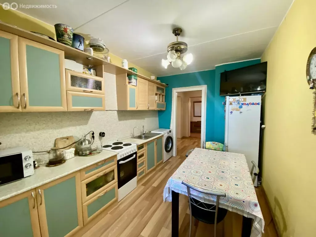 3-комнатная квартира: Волгоград, Шауляйская улица, 2А (91.3 м) - Фото 0