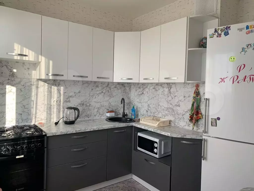 2-к. квартира, 55 м, 8/11 эт. - Фото 0