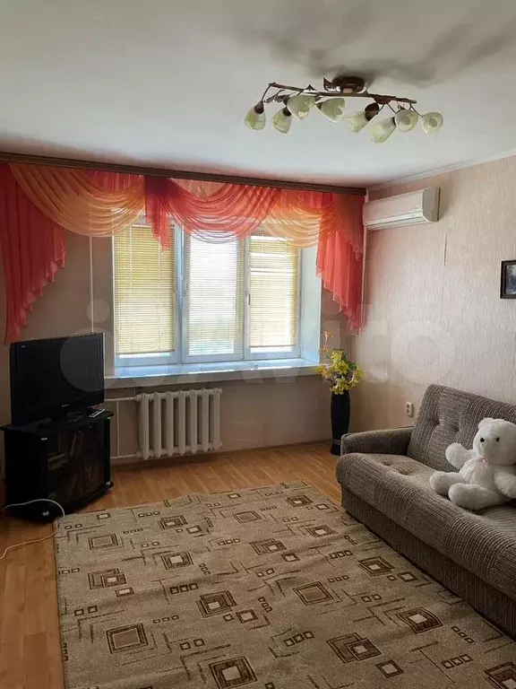 2-к. квартира, 65 м, 9/10 эт. - Фото 1
