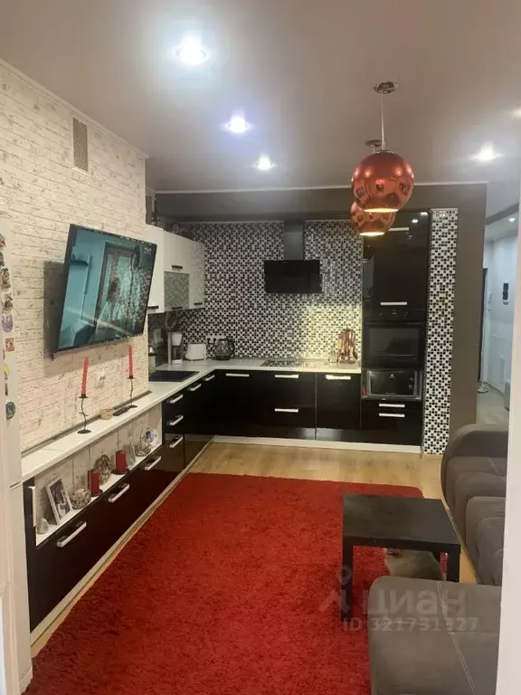 2-к кв. Омская область, Омск ул. Ватутина, 16 (77.0 м) - Фото 1