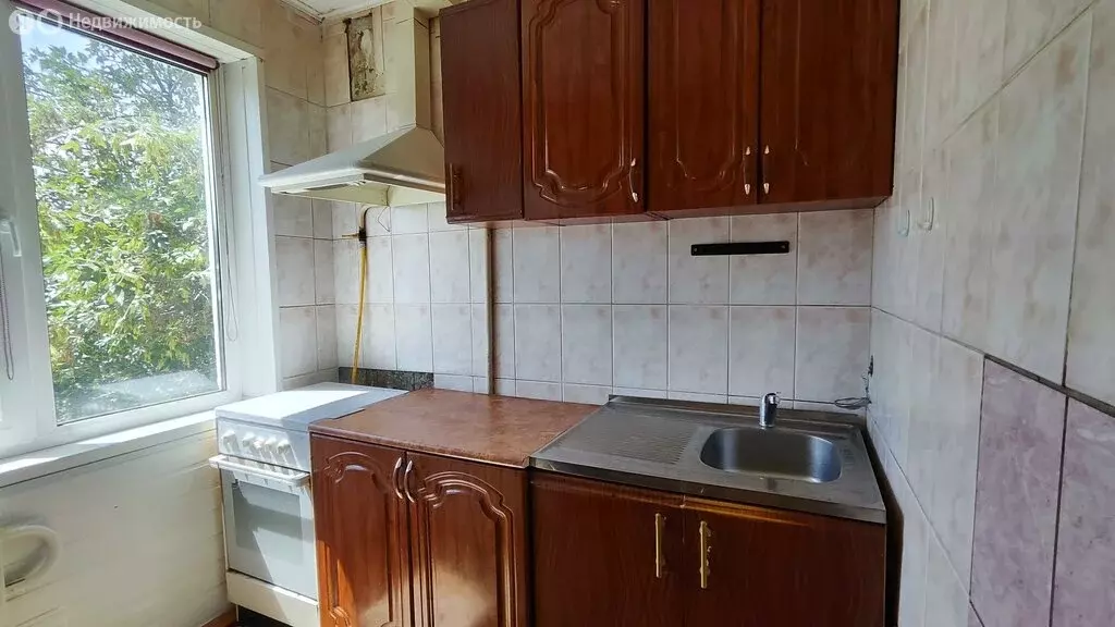 3-комнатная квартира: Оренбург, Театральная улица, 7 (62.3 м) - Фото 1