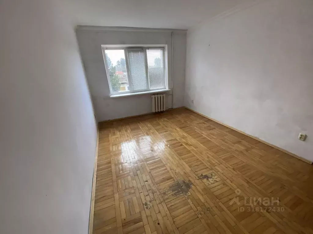 3-к кв. Кабардино-Балкария, Нальчик ул. Идарова (70.0 м) - Фото 1