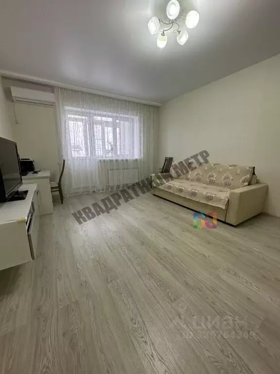 3-к кв. Калмыкия, Элиста Квартальная ул., 18 (83.7 м) - Фото 1