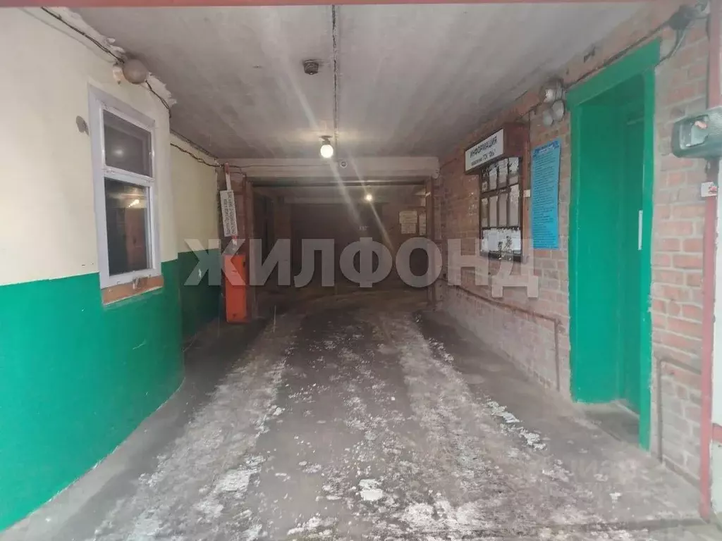 Гараж в Новосибирская область, Новосибирск Серебренниковская ул., 2Б ... - Фото 1