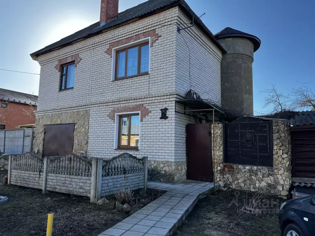 Дом в Орловская область, Орел ул. Белинского, 19 (93 м) - Фото 0