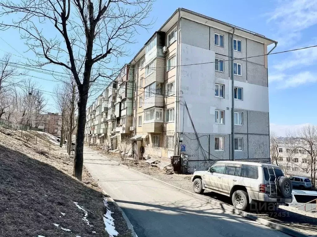 3-к кв. Приморский край, Владивосток Сахалинская ул., 57 (61.2 м) - Фото 0