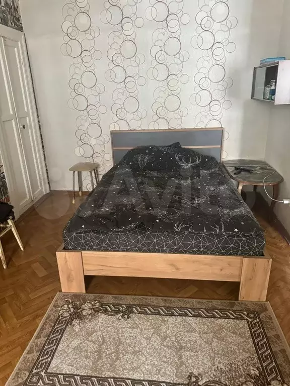 Комната 15 м в 3-к., 2/5 эт. - Фото 0