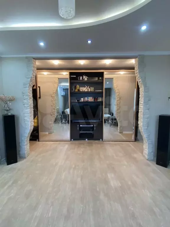 3-к. квартира, 60 м, 3/9 эт. - Фото 1