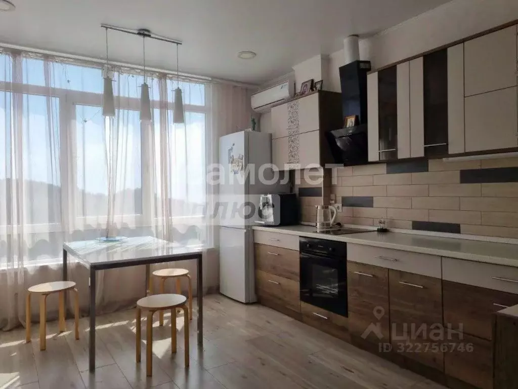 1-к кв. Краснодарский край, Туапсе ул. Кириченко, 90 (43.0 м) - Фото 1