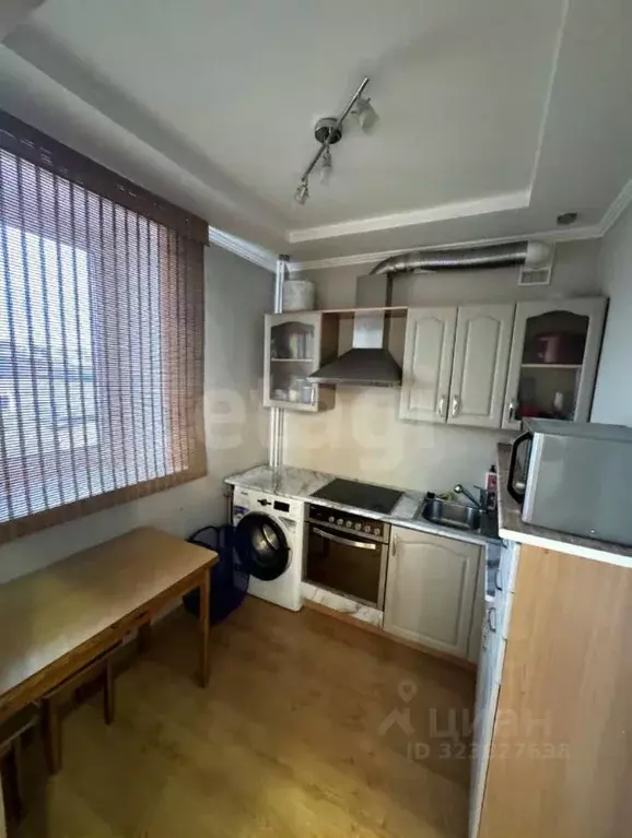 1-к кв. Красноярский край, Красноярск Парашютная ул., 9 (38.0 м) - Фото 2