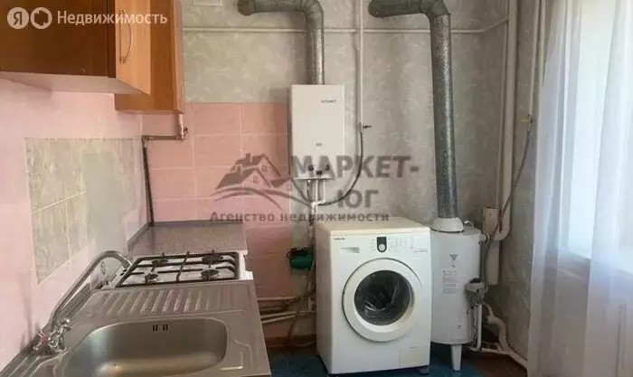 1-комнатная квартира: Абинск, улица Красных Таманцев, 48 (41.4 м) - Фото 1