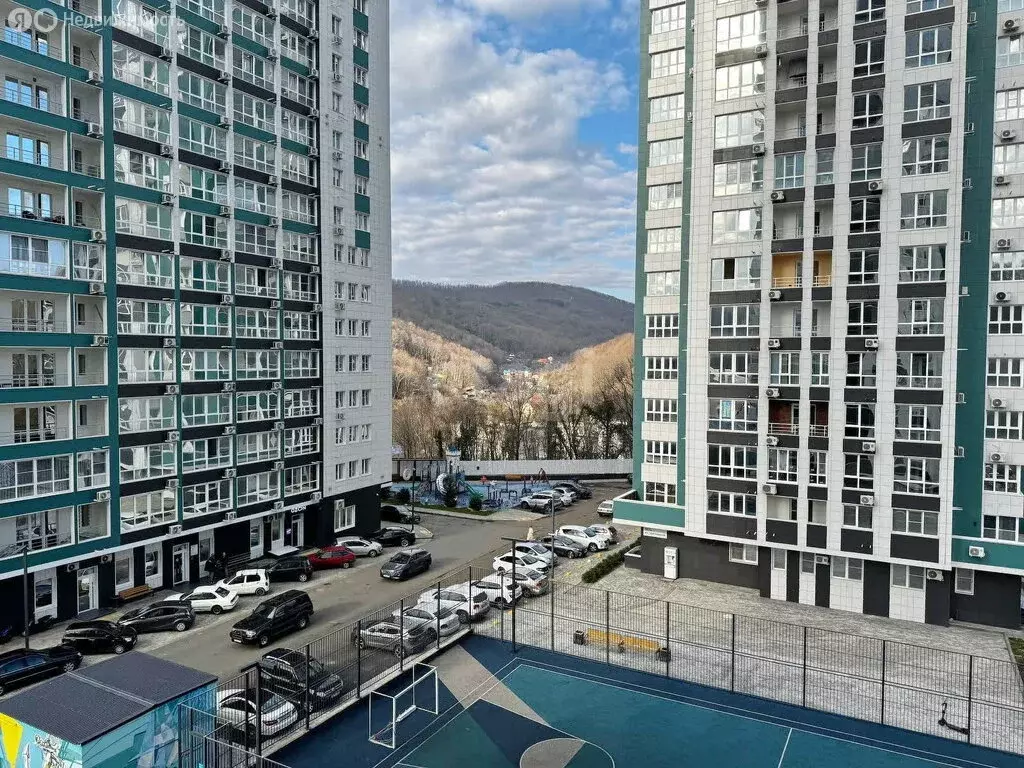 2-комнатная квартира: Туапсе, улица Портовиков, 39/2 (55 м) - Фото 1
