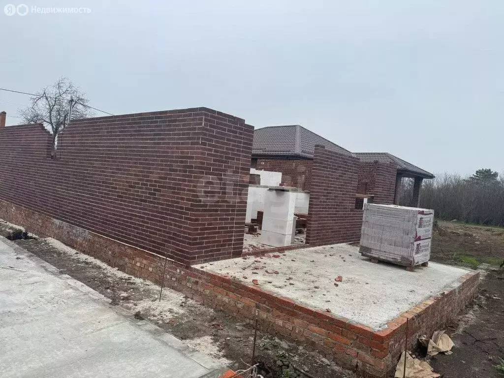 Дом в Новочеркасск, Войсковая улица (93 м) - Фото 1