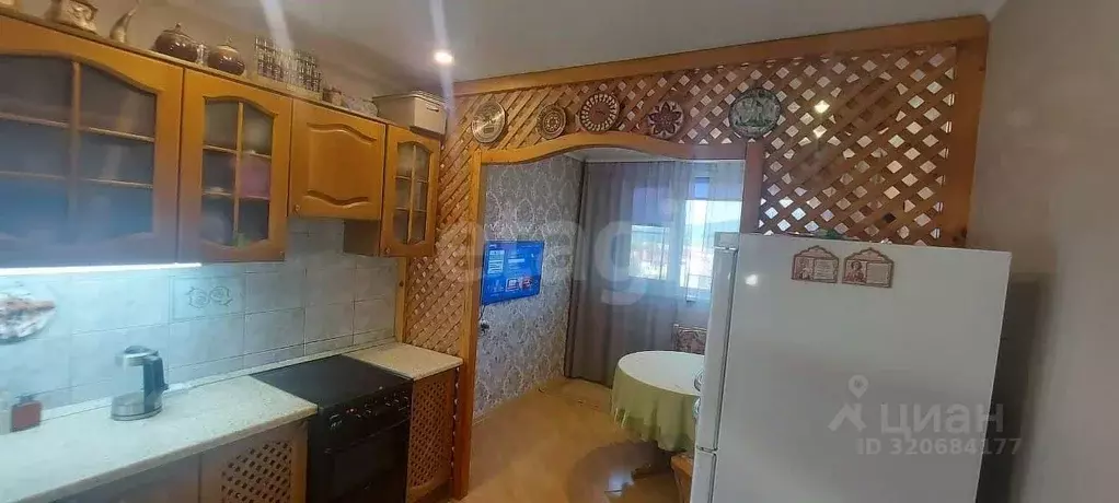 3-к кв. Кемеровская область, Междуреченск просп. 50 лет Комсомола, 65 ... - Фото 1