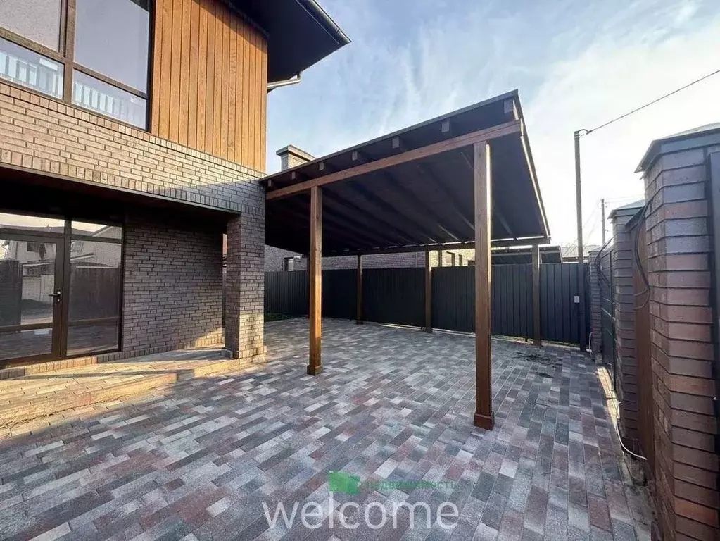 Дом в Ставропольский край, Ставрополь Архызский пер. (221 м) - Фото 2