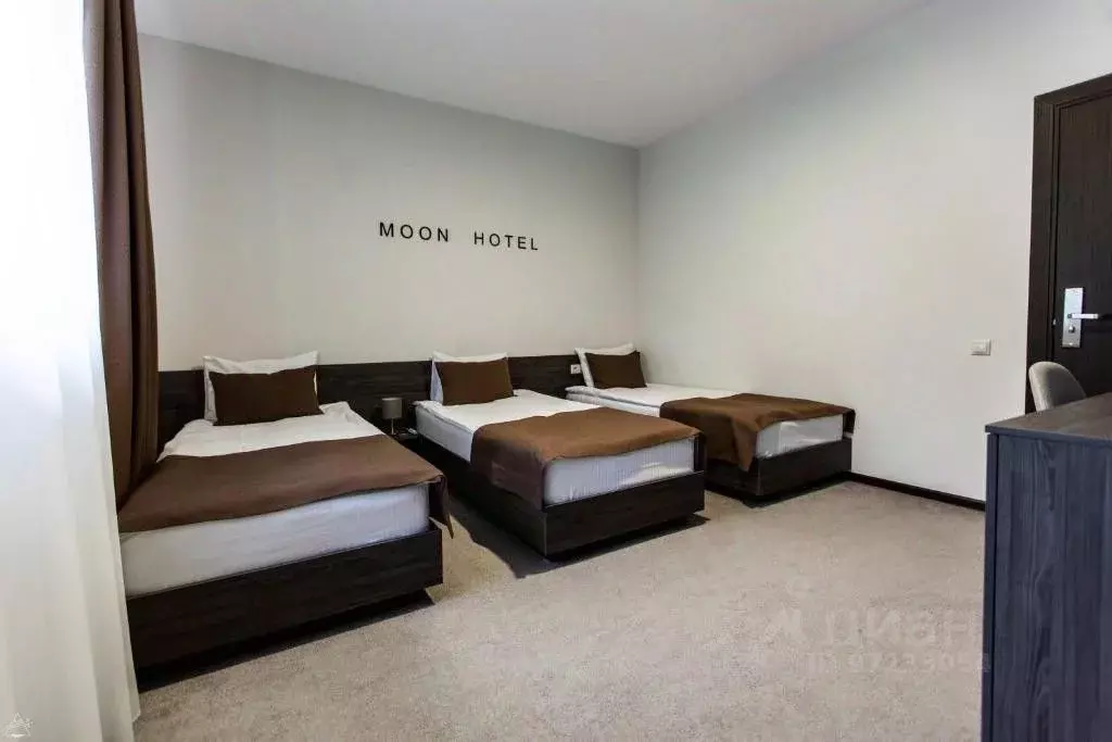 Отель мун. Отель Moon Терскол. Отель Мун Приэльбрусье. Moon Hotel Эльбрус. Отель Луна Приэльбрусье.