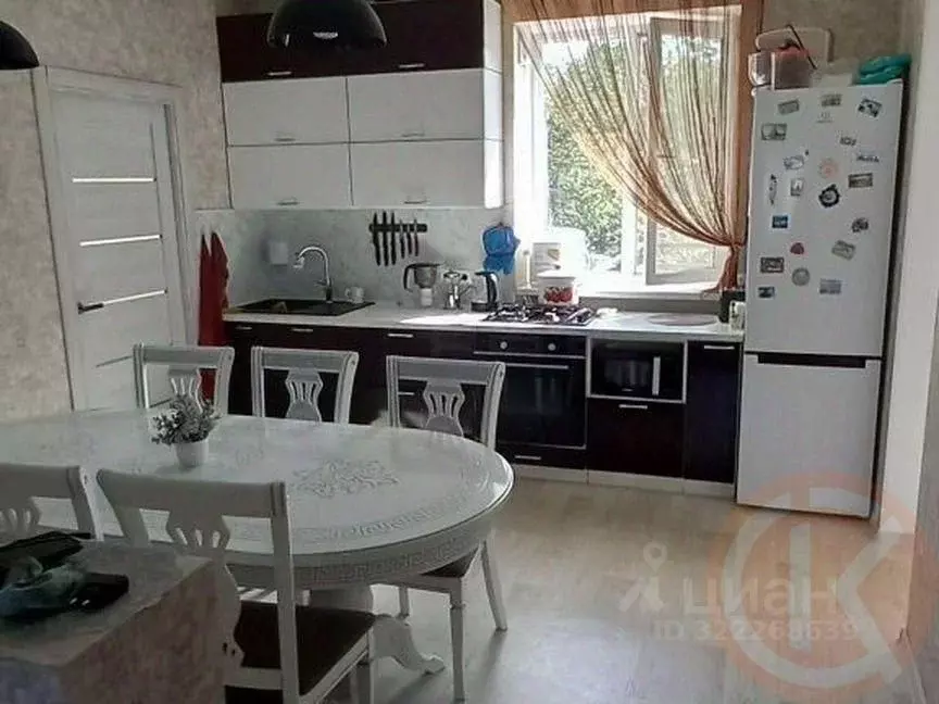 Дом в Крым, Симферополь ул. Долетова, 126А (180 м) - Фото 1