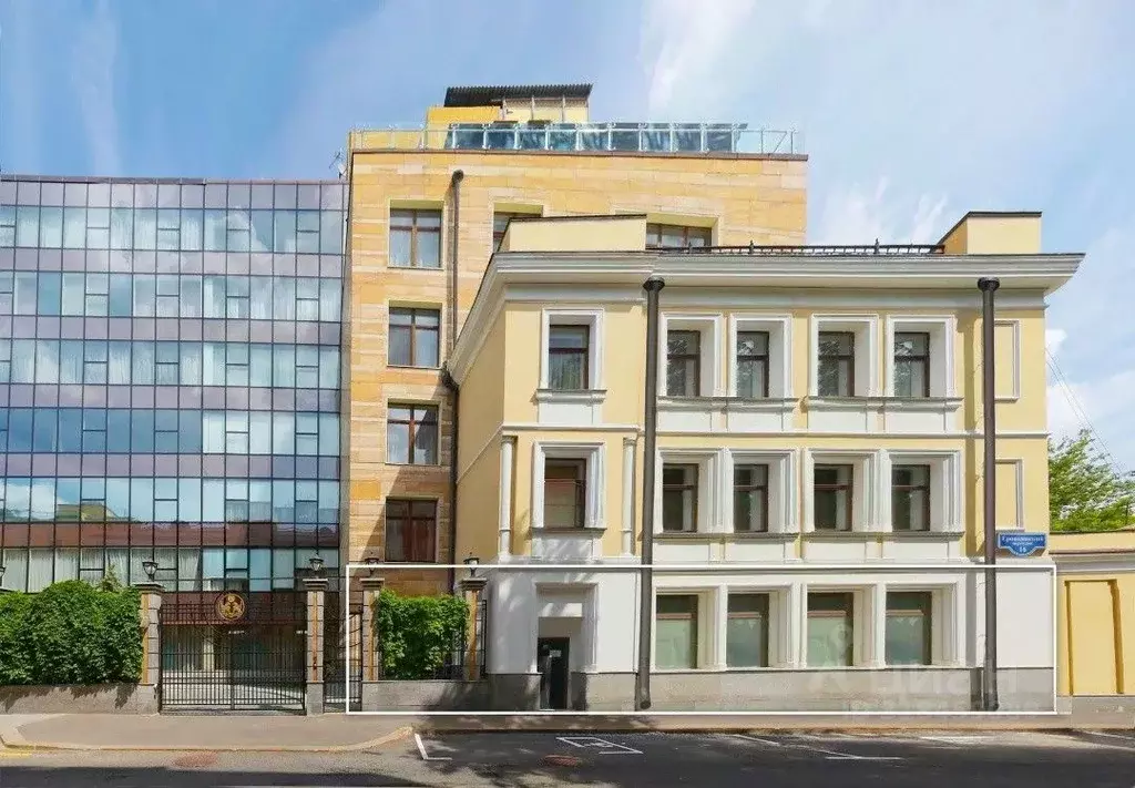 Торговая площадь в Москва Еропкинский пер., 16/23 (197 м) - Фото 0
