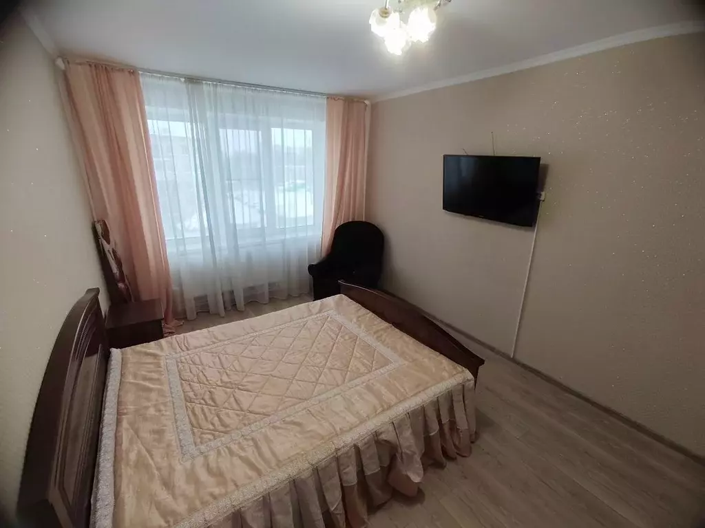 2-к кв. Ленинградская область, Кингисепп Большая Советская ул., 28 ... - Фото 1