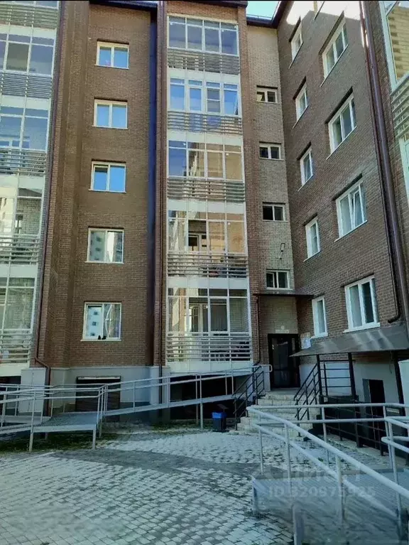 4-к кв. Хакасия, Абакан ул. Кирова, 212Б (103.9 м) - Фото 2