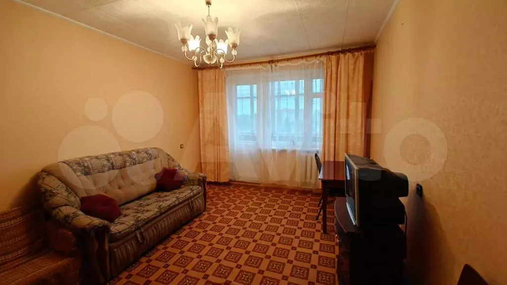 2-к. квартира, 52 м, 8/10 эт. - Фото 0