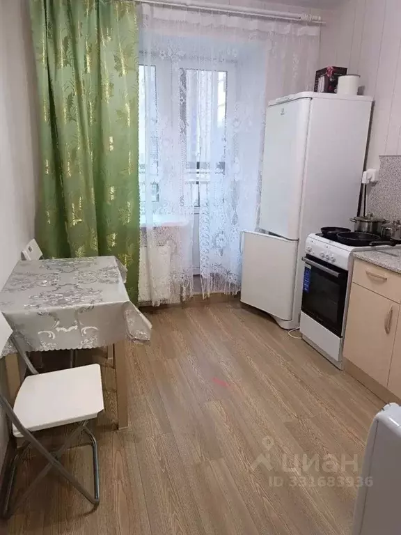 1-к кв. Татарстан, Казань ул. Рауиса Гареева, 98 (36.3 м) - Фото 0