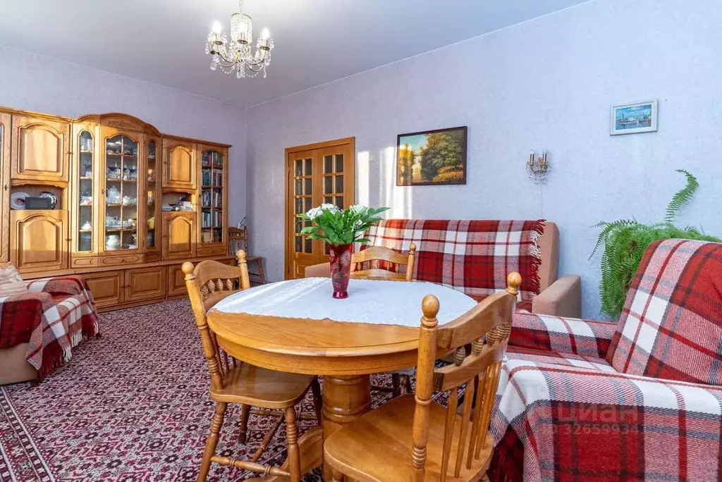 2-к кв. Ленинградская область, Тосненский район, Красный Бор пгт ул. ... - Фото 1