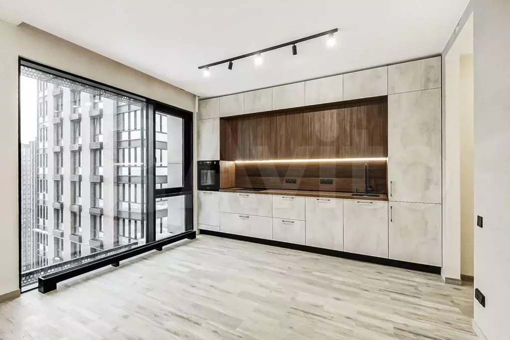 3-к. квартира, 70 м, 27/30 эт. - Фото 1