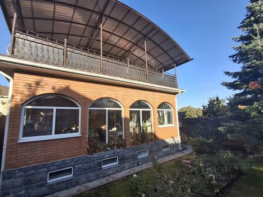 Дом в Ставропольский край, Ставрополь ул. Сергея Лазо, 134 (250 м) - Фото 2