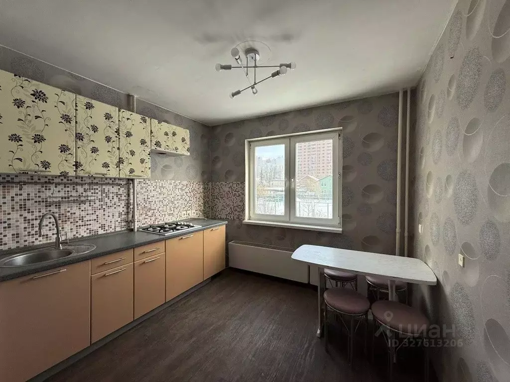 2-к кв. Свердловская область, Березовский Театральная ул., 2/4 (56.9 ... - Фото 1