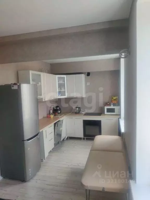 3-к кв. Челябинская область, Челябинск ул. Белостоцкого, 21 (58.0 м) - Фото 0