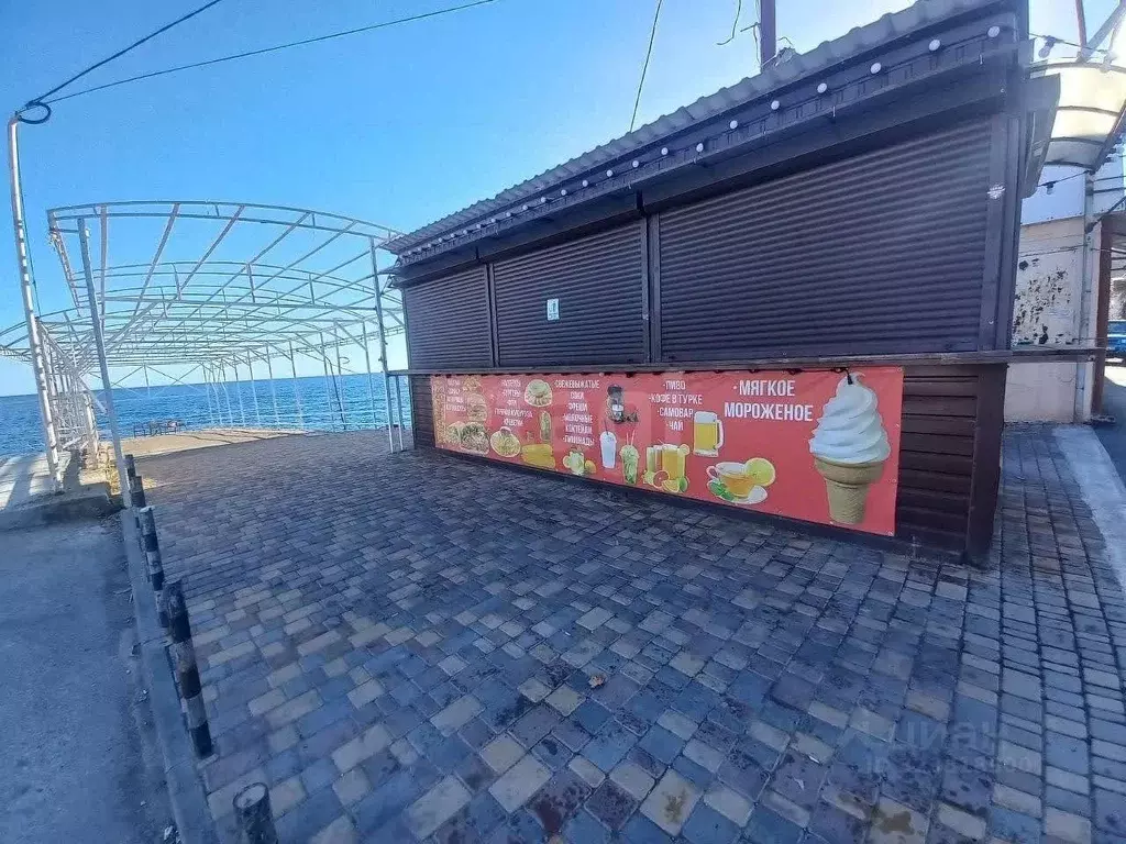 Торговая площадь в Крым, Алушта муниципальный округ, с. Рыбачье ул. ... - Фото 1