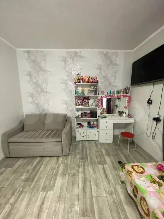 1-к. квартира, 37 м, 1/3 эт. - Фото 1