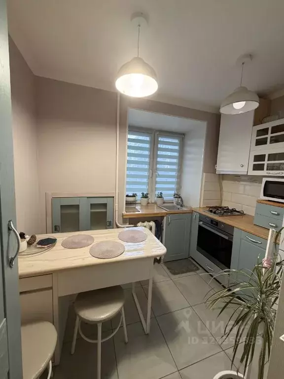 2-к кв. Пермский край, Пермь Петропавловская ул., 81 (47.0 м) - Фото 1